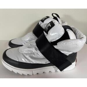 Sorel Women's Black and White Ankle Booties